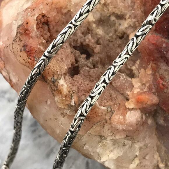 Cynthia Gale Sterling Silver Byzantine Necklace 17" With Charm - Picture 5 of 10